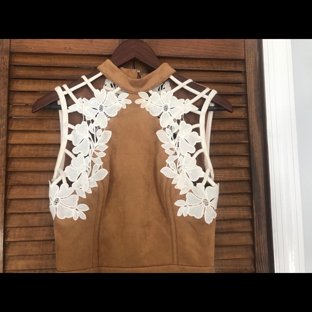 Dress - Picture 2 of 3